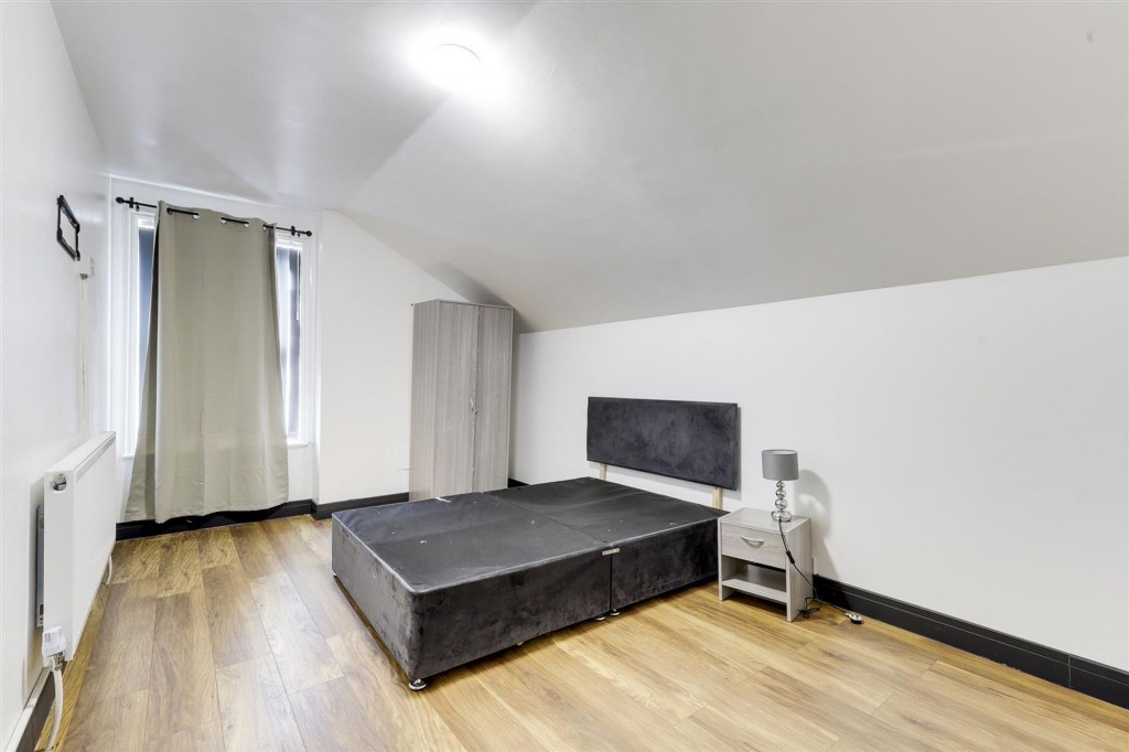 Highbury Road, Nottingham, NG6