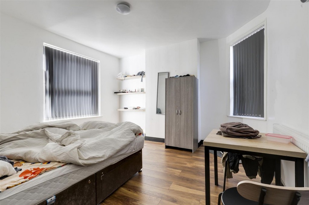 Highbury Road, Nottingham, NG6