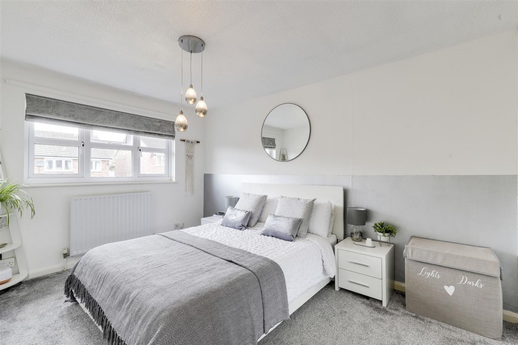 Shacklock Close, Arnold, NG5