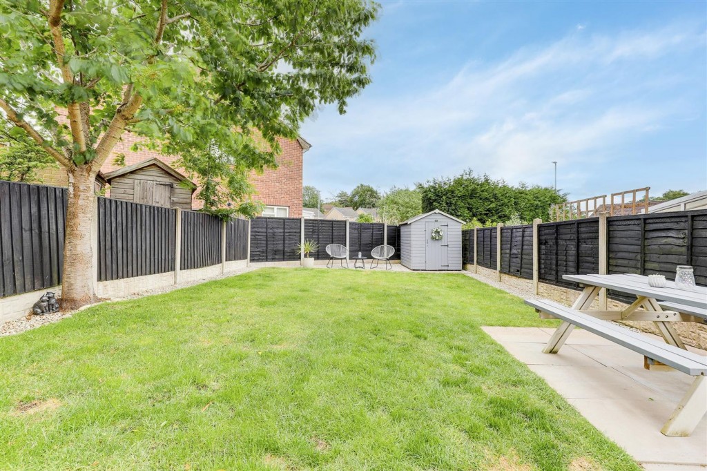 Shacklock Close, Arnold, NG5