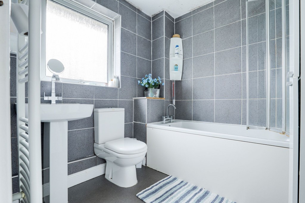 Courtleet Way, Nottingham, NG6