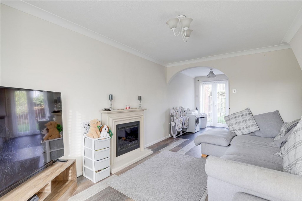 Tudor Close, Colwick, NG4