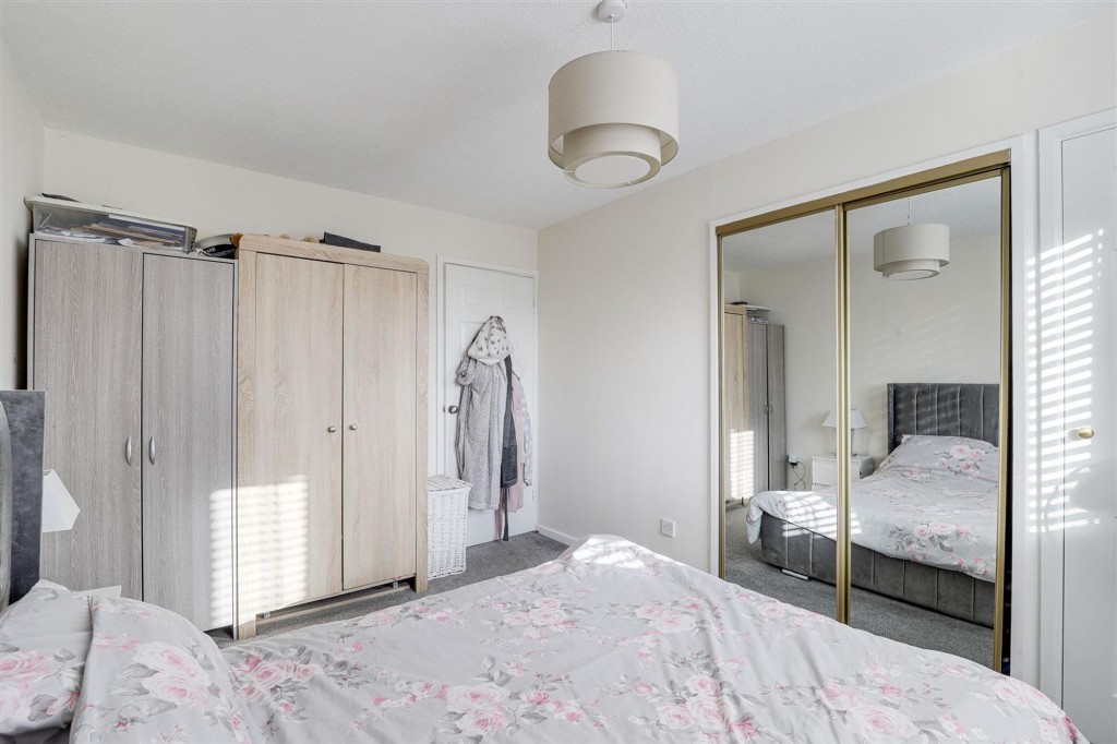 Tudor Close, Colwick, NG4