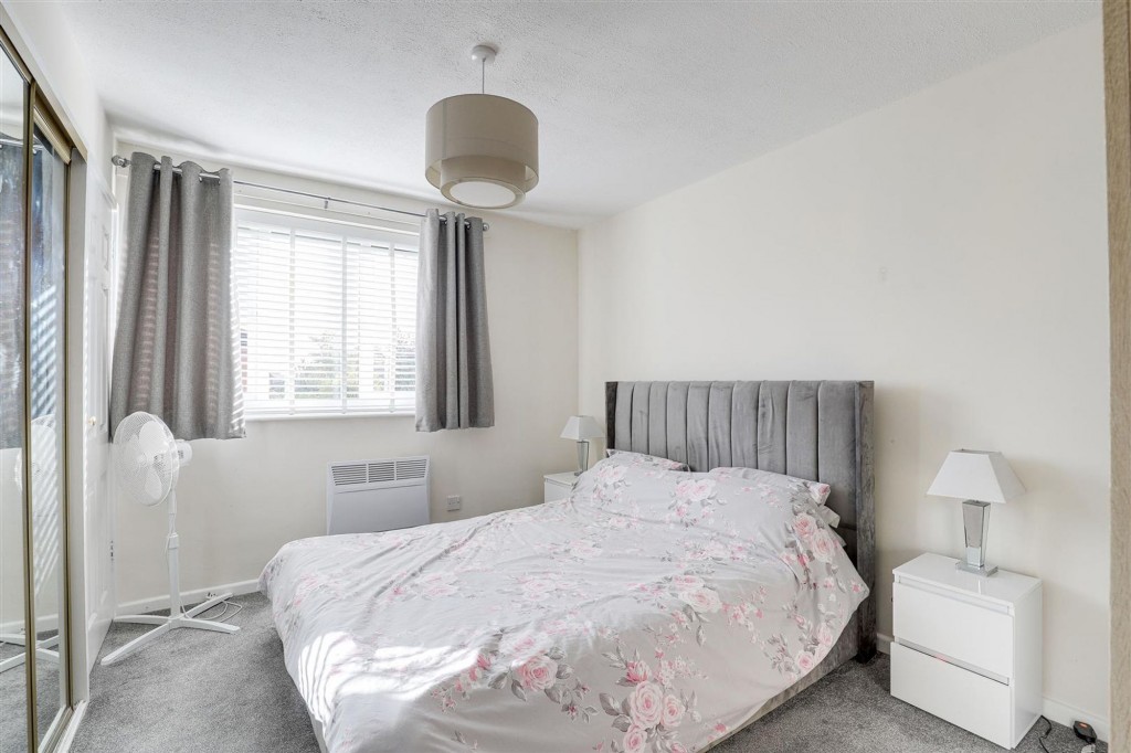 Tudor Close, Colwick, NG4