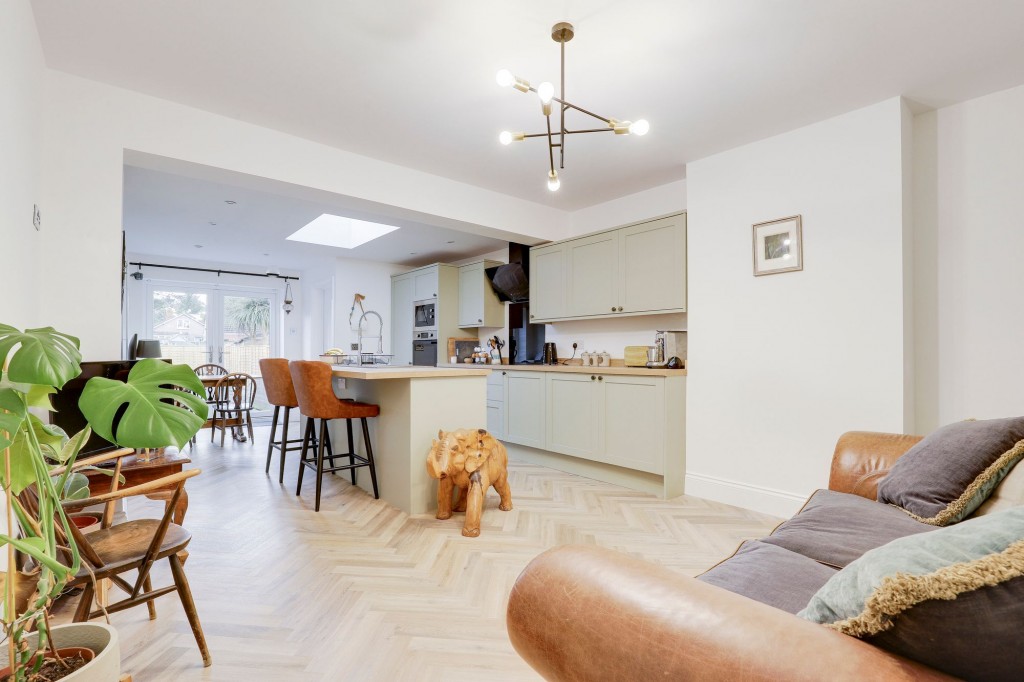 Bradmore Avenue, Ruddington, NG11