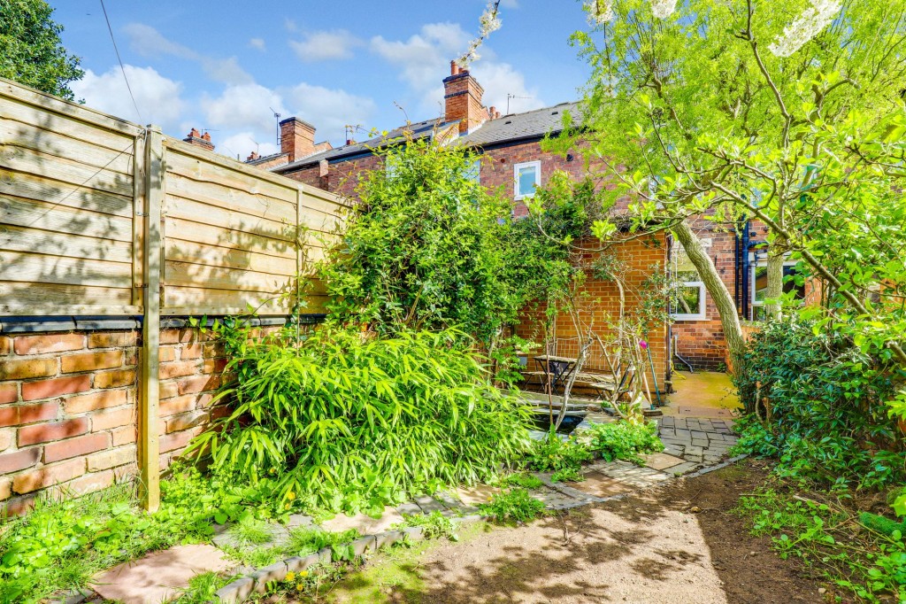 Leslie Road, Nottingham, NG7