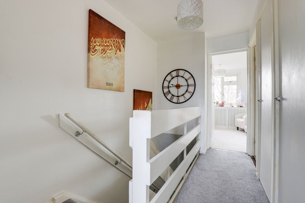 Deptford Crescent, Nottingham, NG6