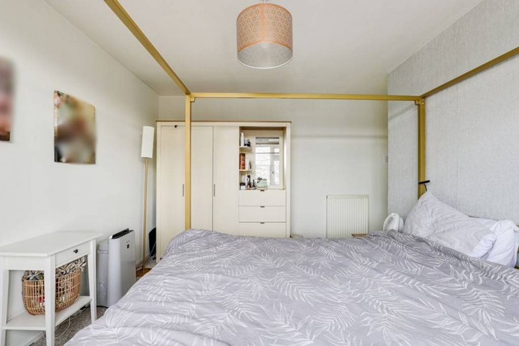 Deptford Crescent, Nottingham, NG6
