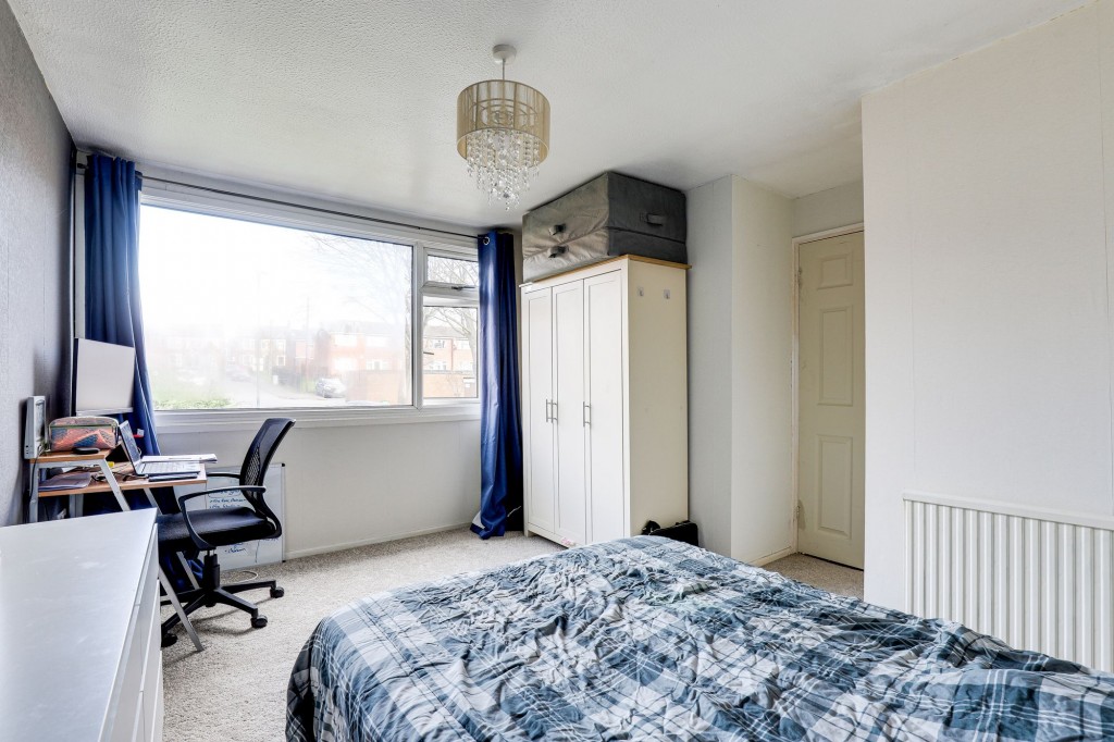 Deptford Crescent, Nottingham, NG6