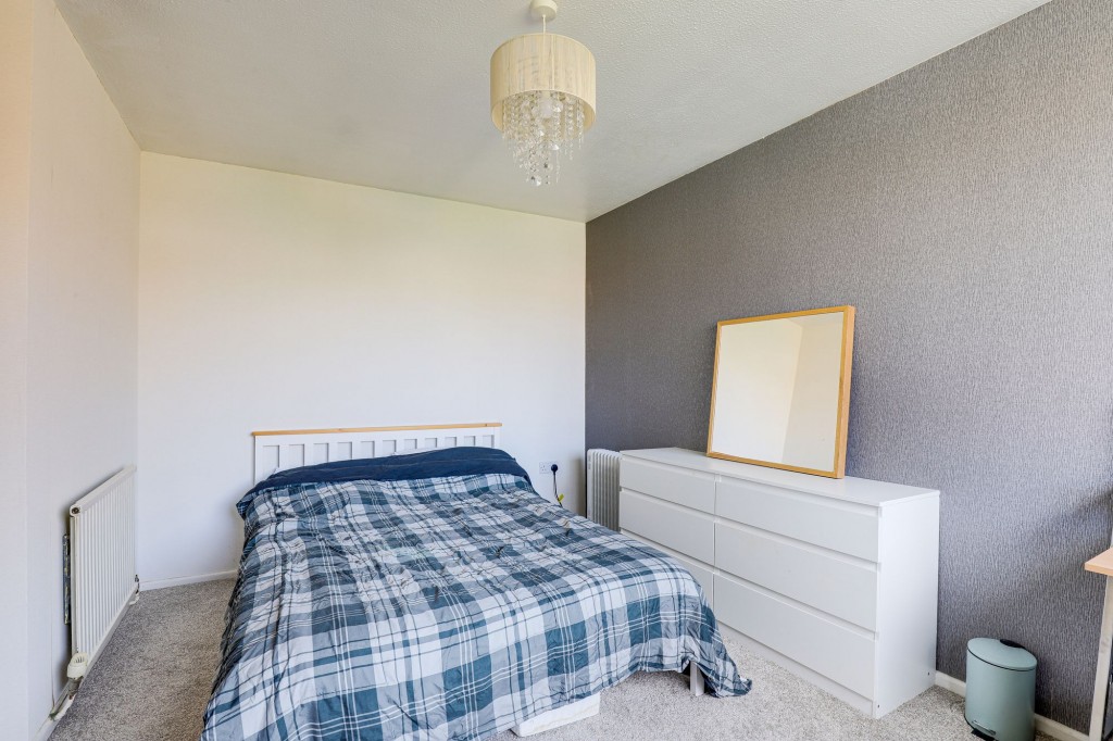 Deptford Crescent, Nottingham, NG6
