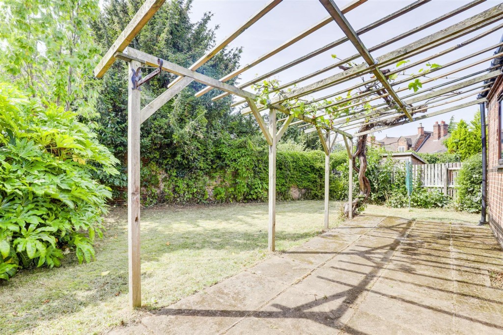 Lenton Manor, Nottingham, NG7