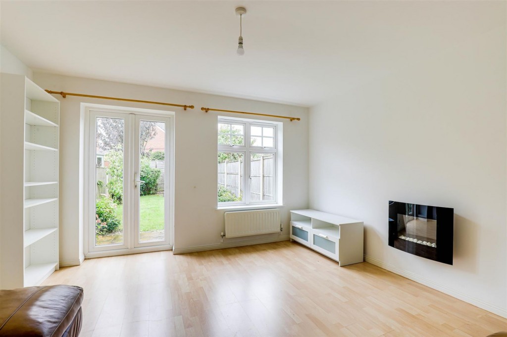 Park Drive, Hucknall, NG15