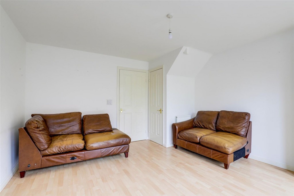 Park Drive, Hucknall, NG15