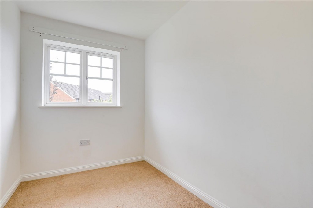 Park Drive, Hucknall, NG15