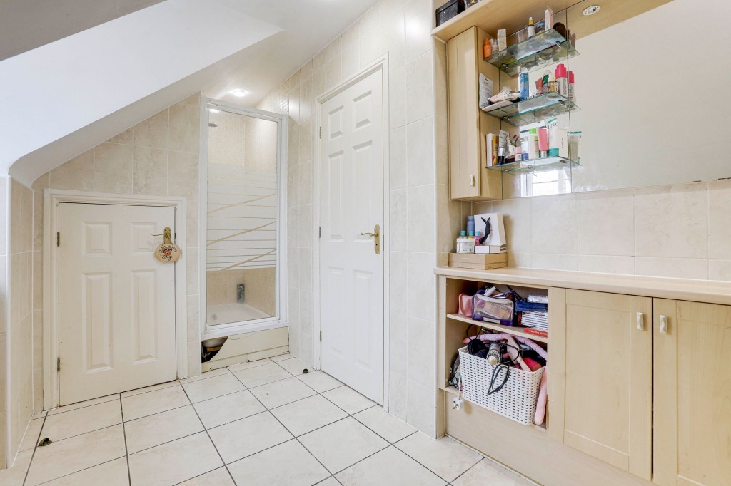 Betts Avenue, Hucknall, NG15