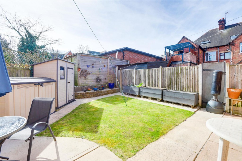 Woodland Grove, Woodthorpe, NG5