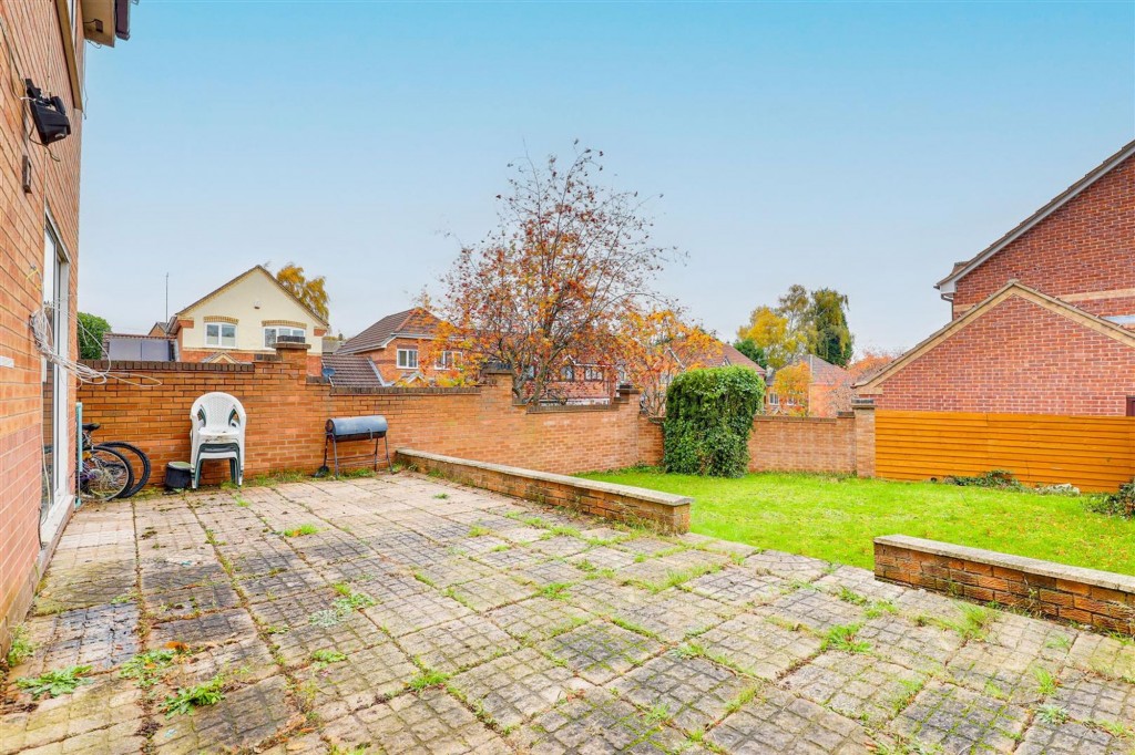 Franklin Close, Nottingham, NG5