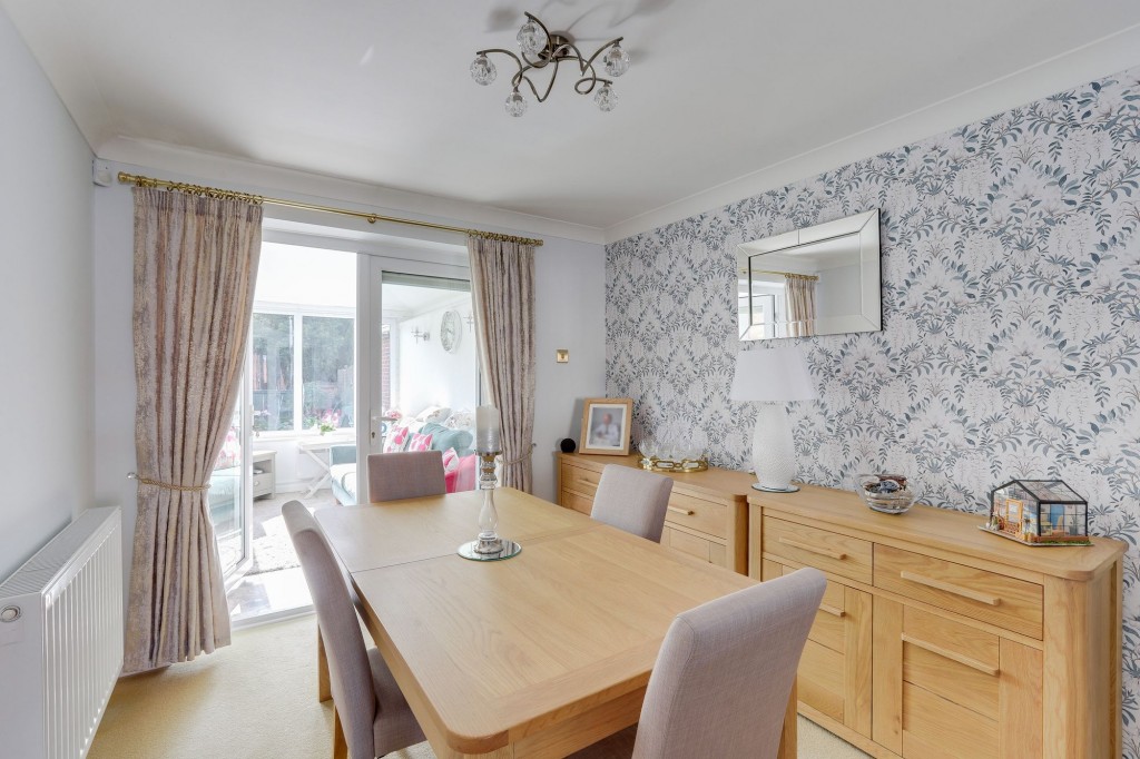 Annies Close, Hucknall, NG15