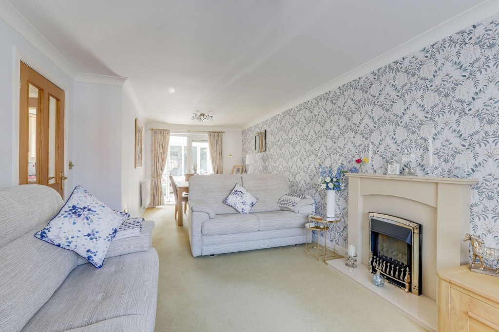 Annies Close, Hucknall, NG15