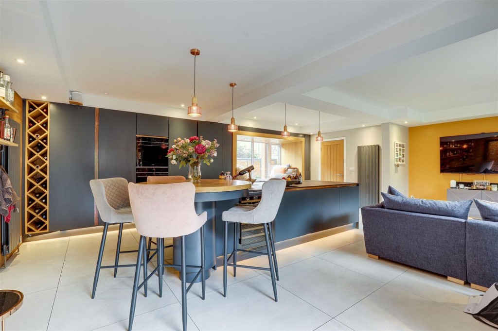 Longmead Drive, Fiskerton, NG25