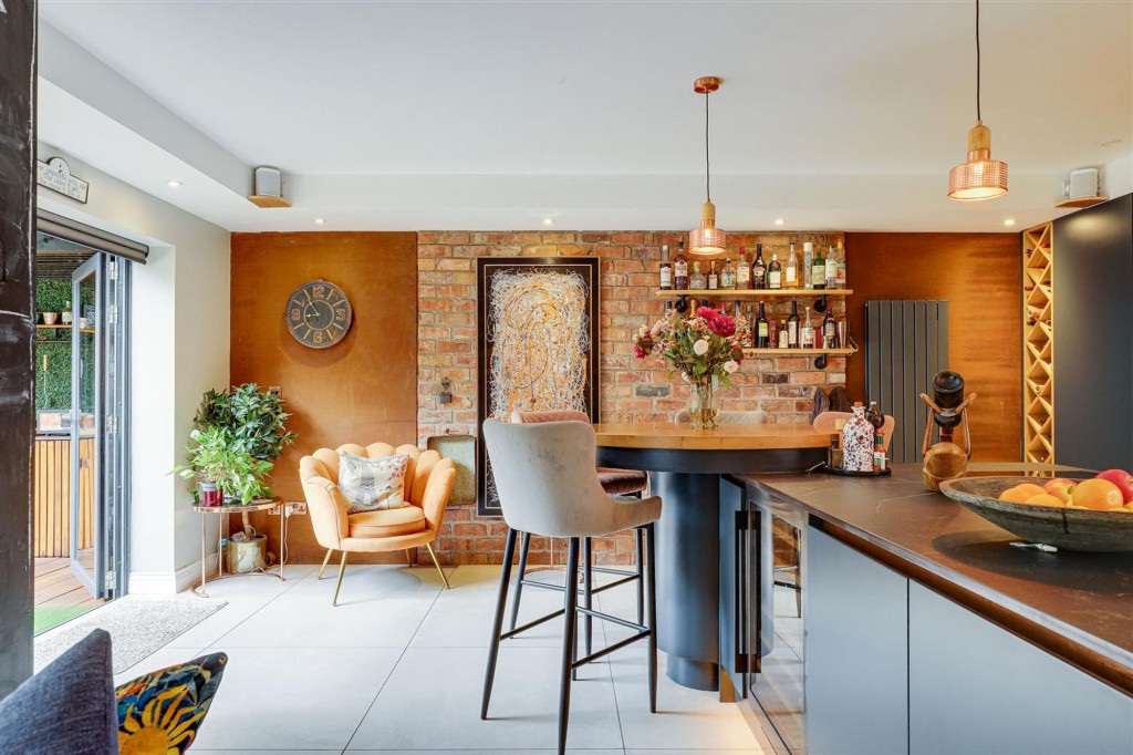 Longmead Drive, Fiskerton, NG25