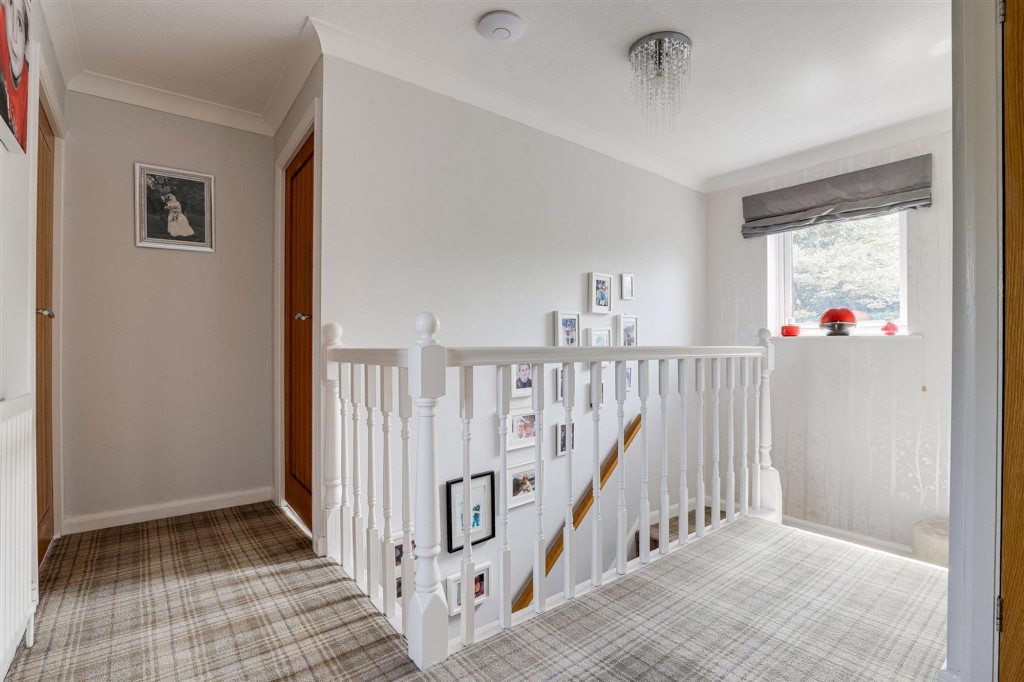 Longmead Drive, Fiskerton, NG25