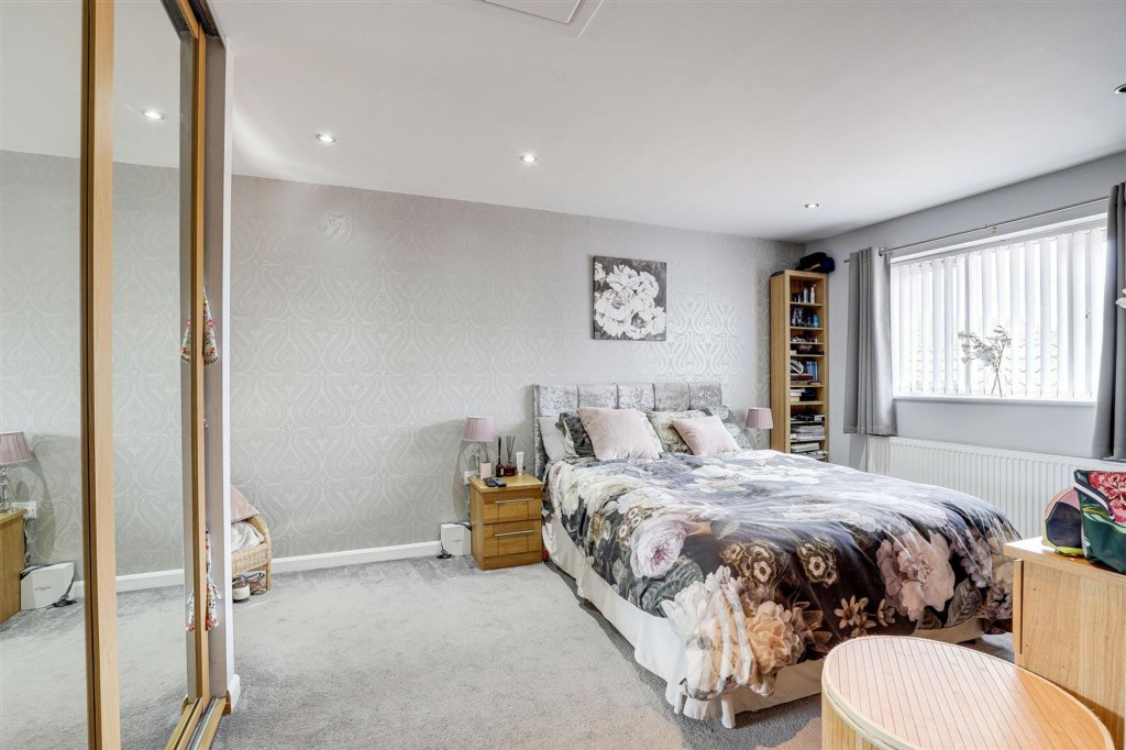 Longmead Drive, Fiskerton, NG25