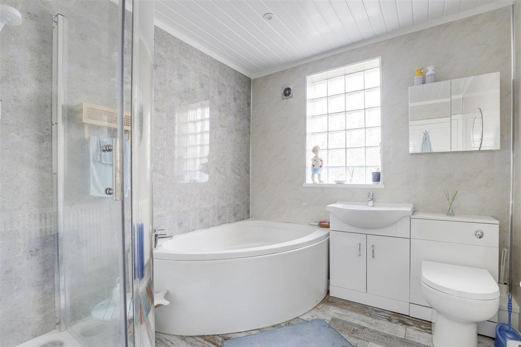 East Street, Long Eaton, NG10