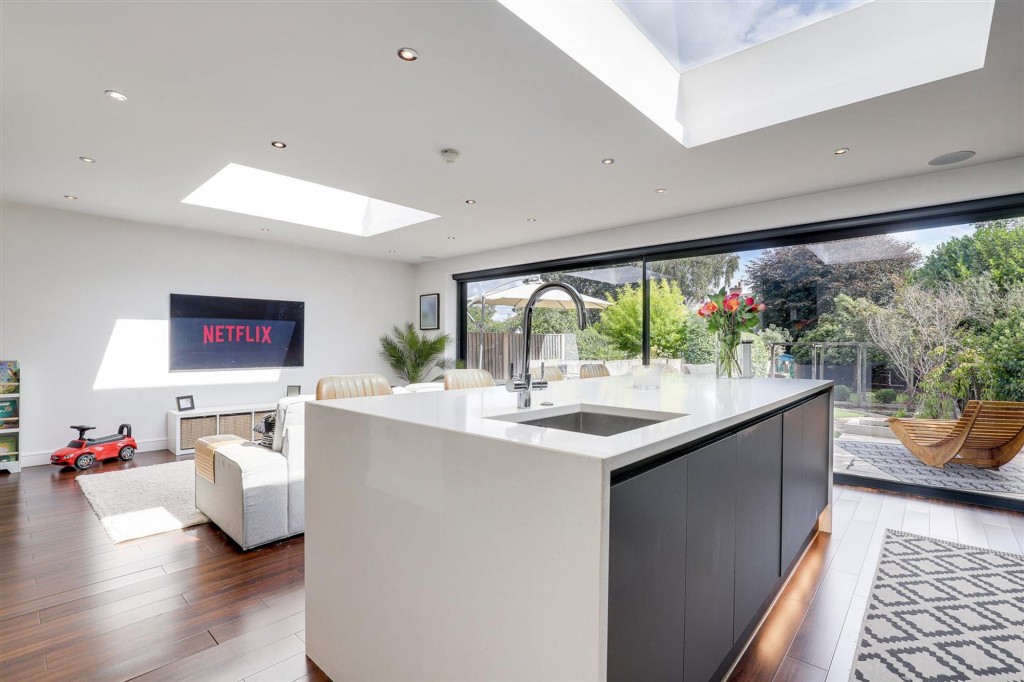 Elmhurst Avenue, Nottingham, NG3