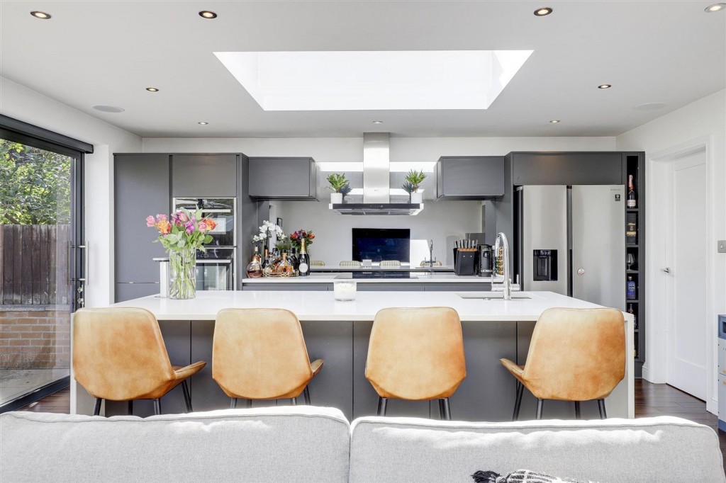 Elmhurst Avenue, Nottingham, NG3