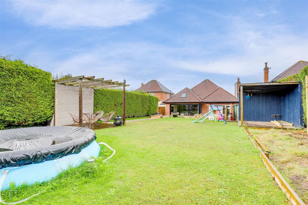 Roslyn Avenue, Gedling, NG4