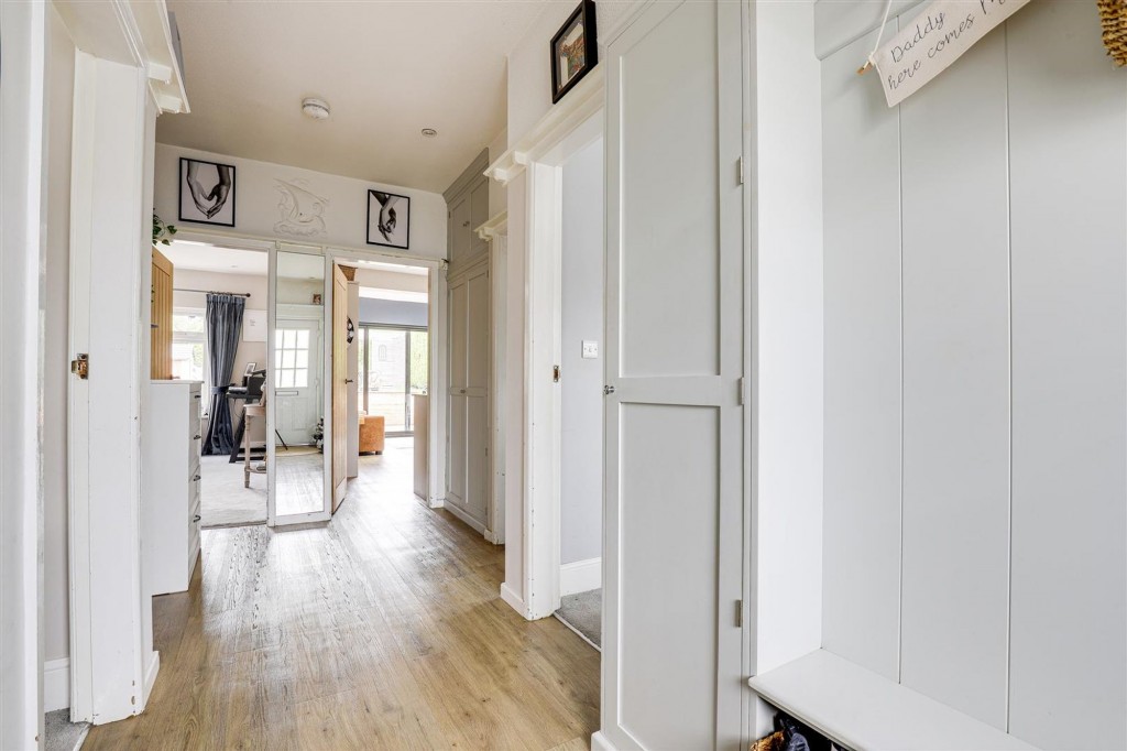 Roslyn Avenue, Gedling, NG4