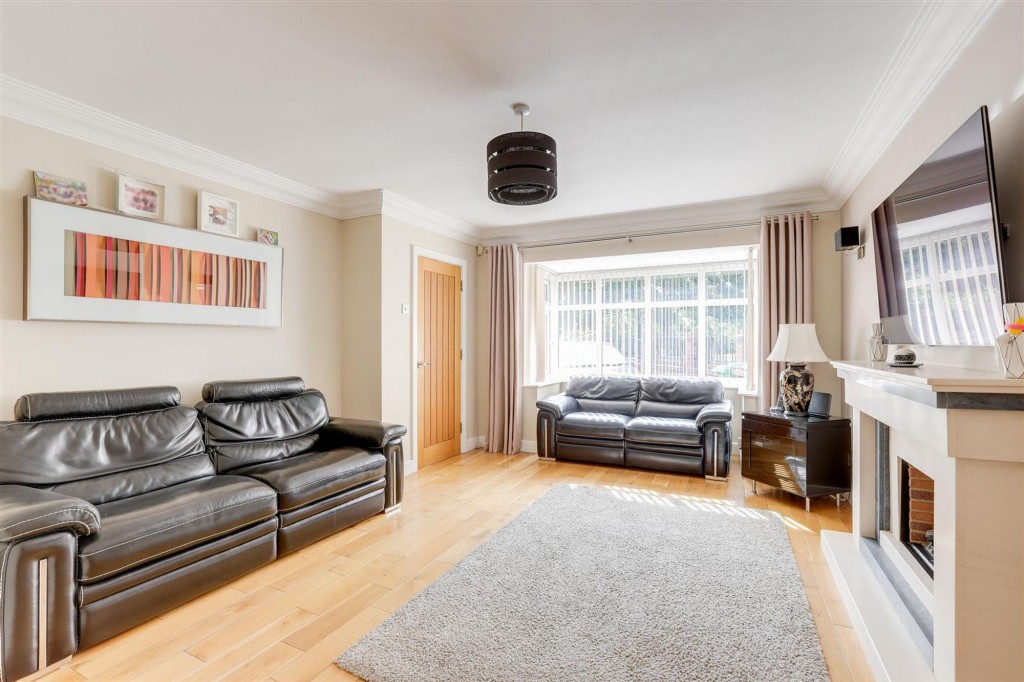 Fearnleigh Drive, Nottingham, NG6