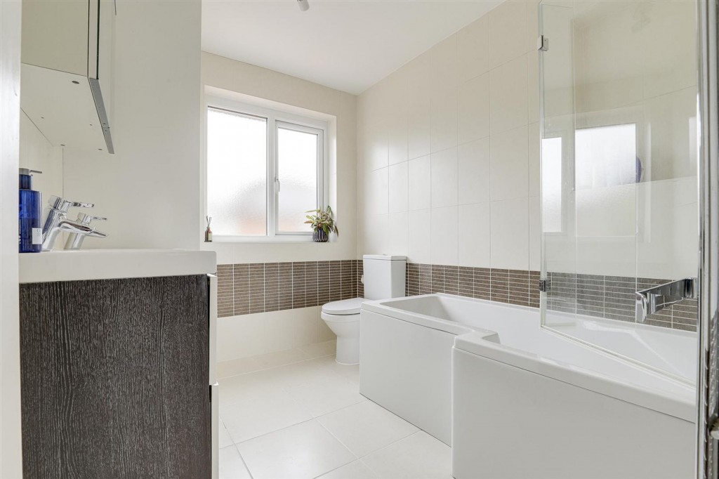 Lancelyn Gardens, West Bridgford, NG2