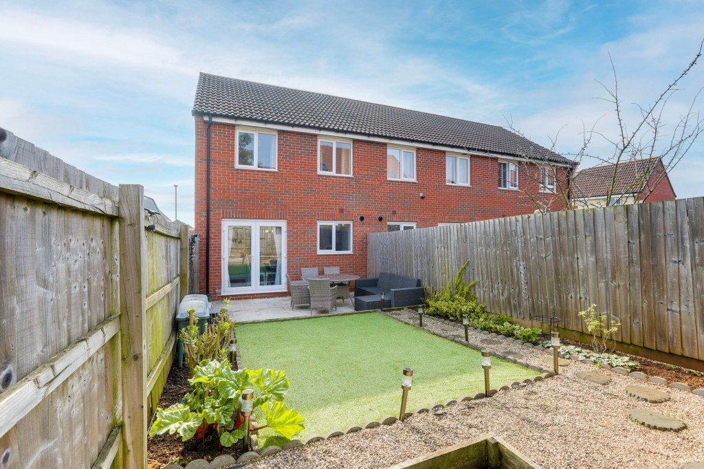Defiant Close, Hucknall, NG15