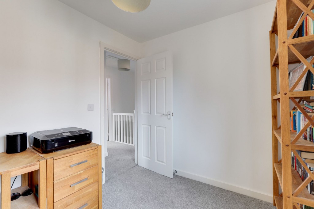 Defiant Close, Hucknall, NG15