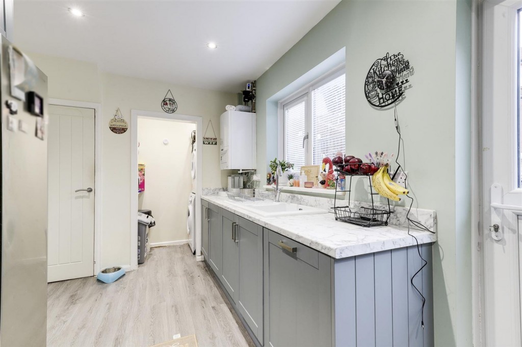 Gainsford Crescent, Nottingham, NG5