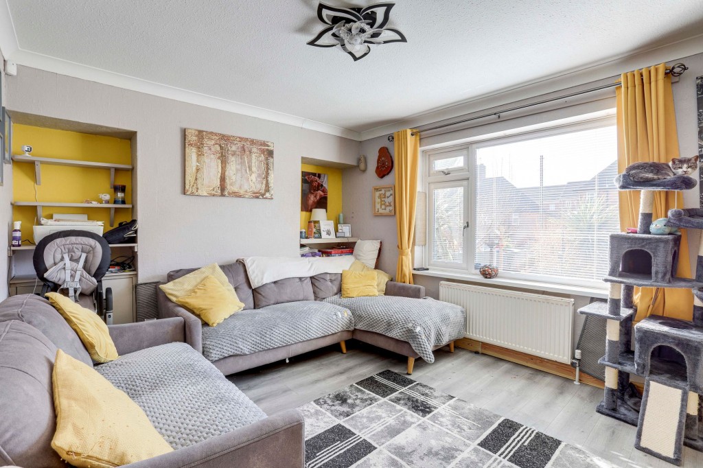 Gainsford Crescent, Nottingham, NG5