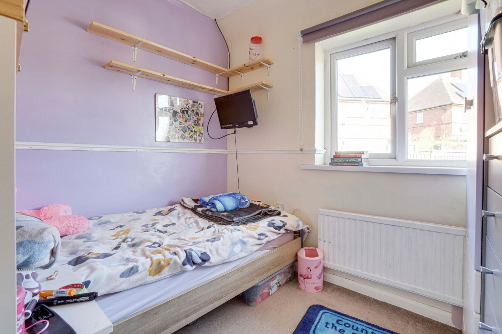 Gainsford Crescent, Nottingham, NG5