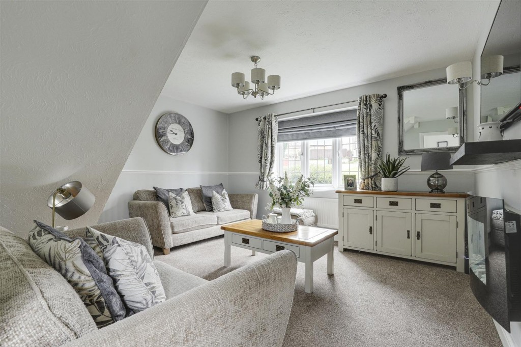 Dylan Thomas Road, Nottingham, NG5