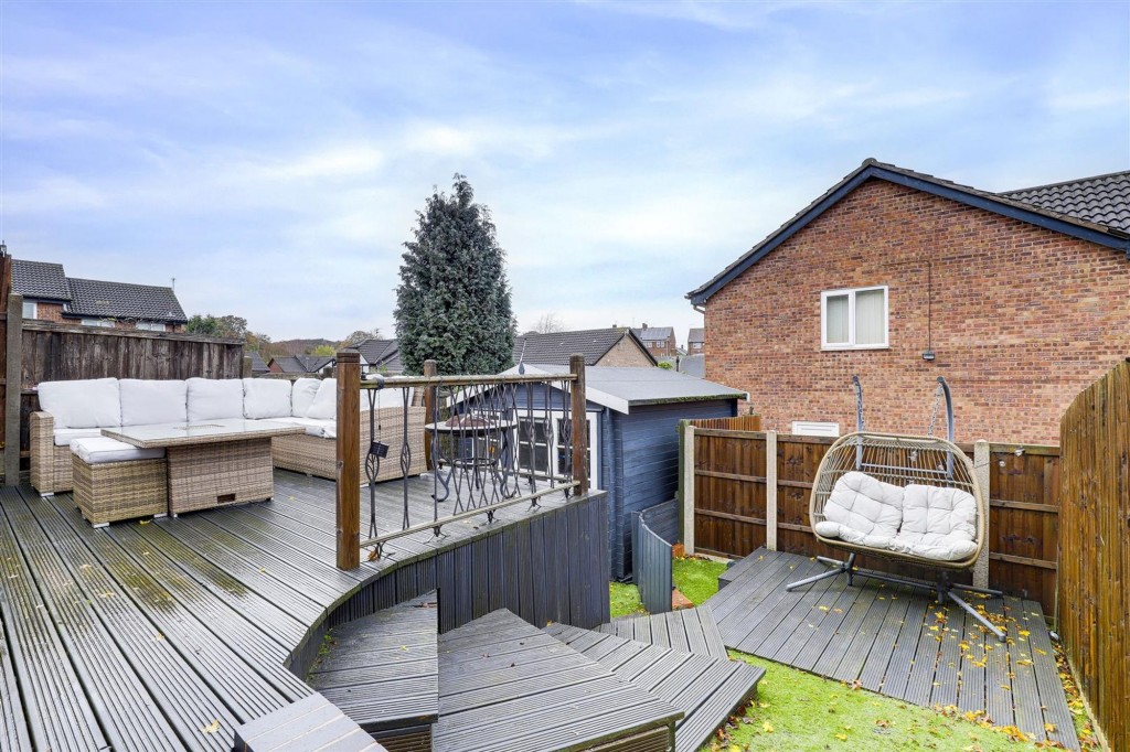 Dylan Thomas Road, Nottingham, NG5