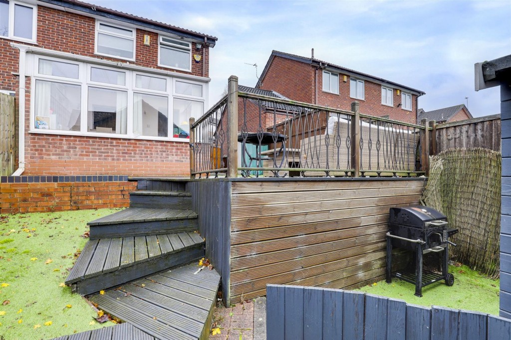 Dylan Thomas Road, Nottingham, NG5