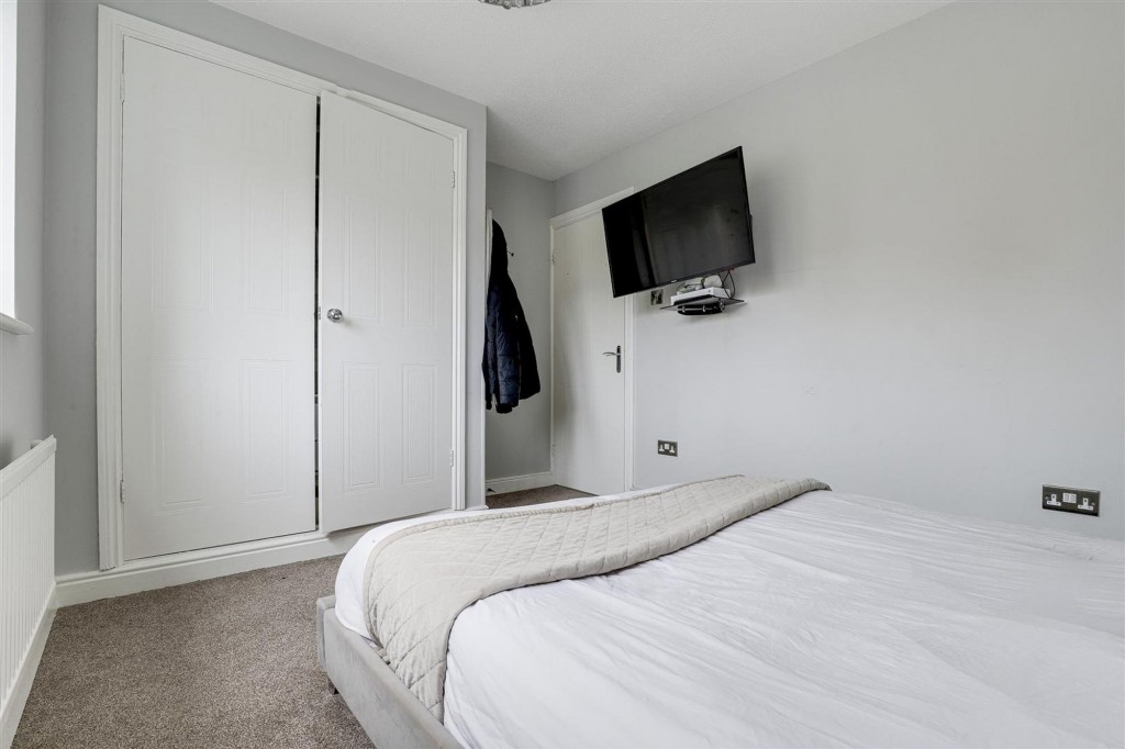 Dylan Thomas Road, Nottingham, NG5