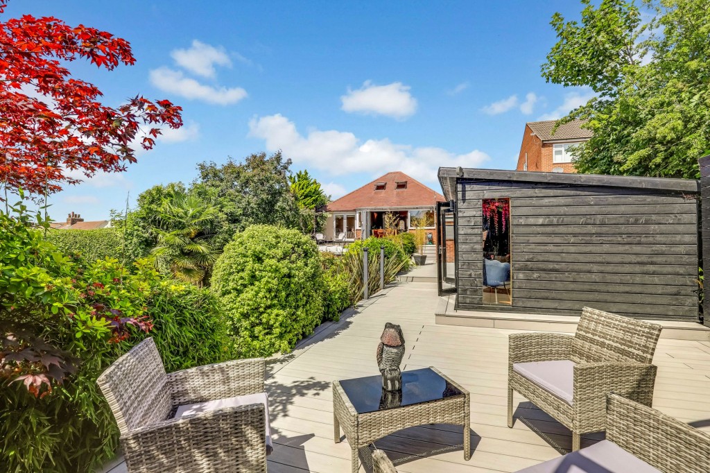 Buxton Avenue, Carlton, NG4
