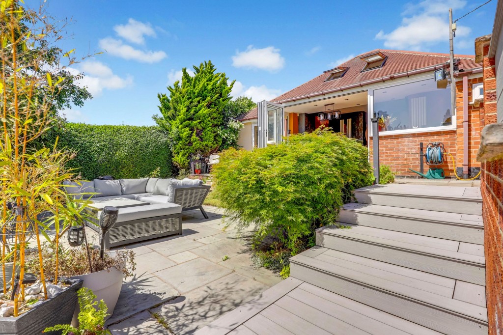Buxton Avenue, Carlton, NG4