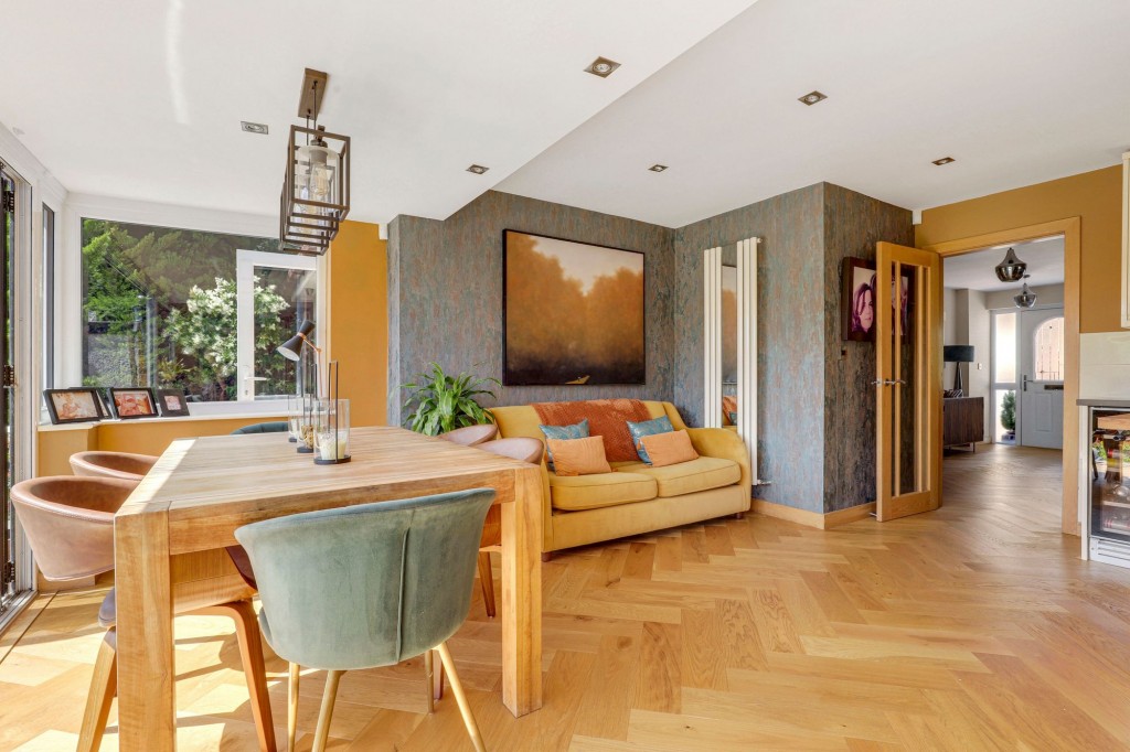 Buxton Avenue, Carlton, NG4