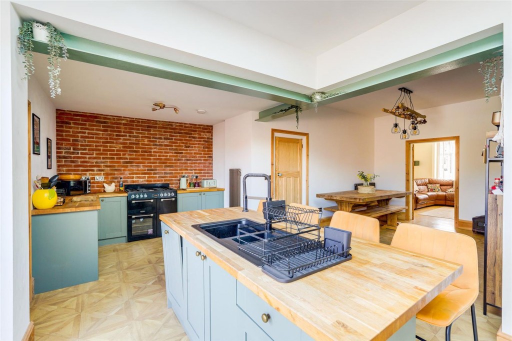 Longmoor Lane, Sandiacre, NG10