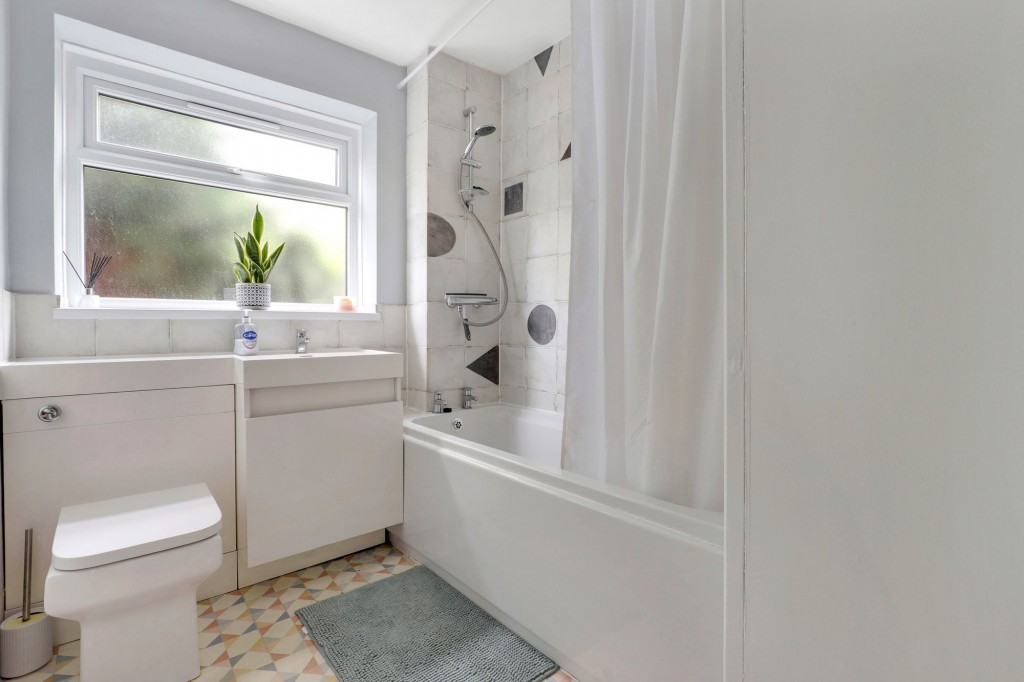 Gunthorpe Road, Gedling, NG4