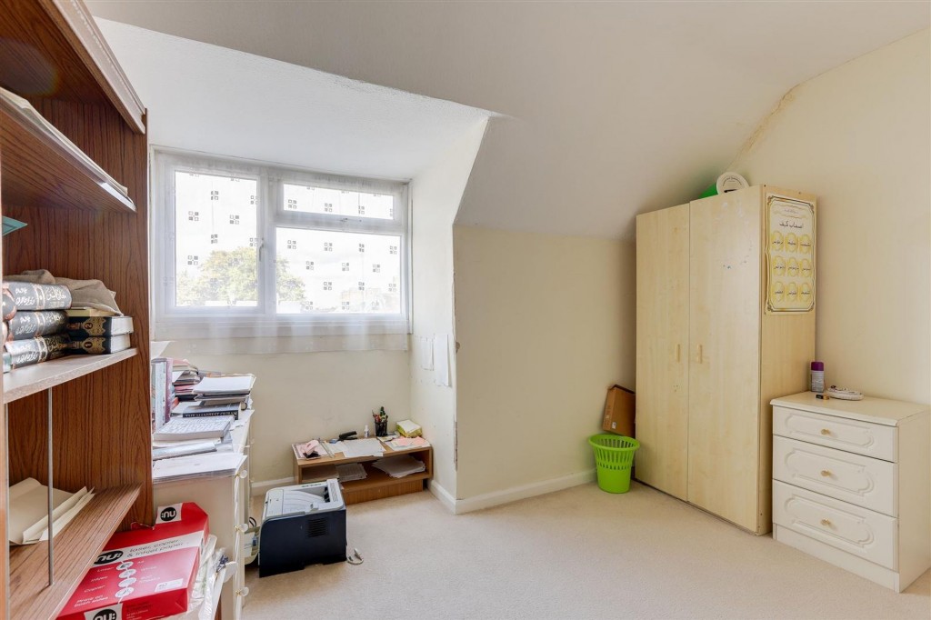 Gunthorpe Drive, Nottingham, NG5