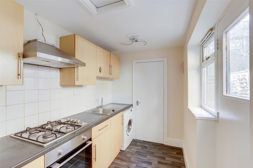 Myrtle Avenue, Nottingham, NG7